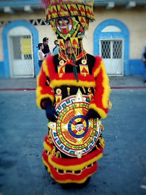 Chinelon danzando. Carnaval en Morelia. México
